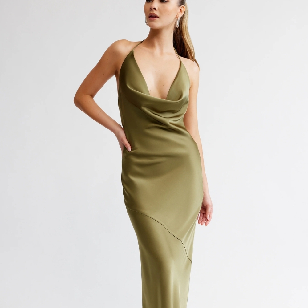 Chic Backless Olive Green Dress